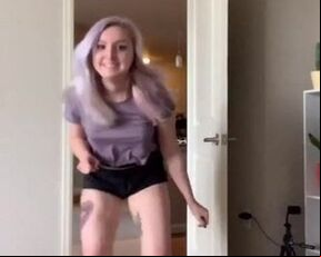 2 more TikTok tit slips, accidental nudity, flash
